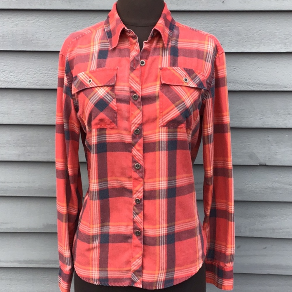 Nollie Plaid Shirt Small